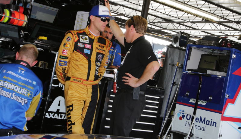 Illustration for article titled NASCAR Celebrates Halloween A Month Early By Dressing Up In Retro Liveries